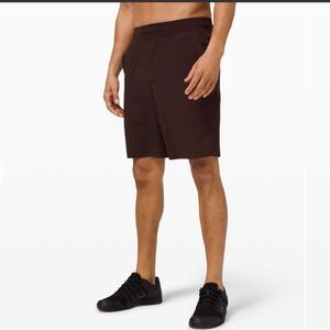 Lululemon T.H.E. Short 9" *Linerless
French Press